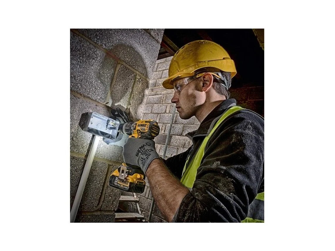 Kit Dewalt DCK690P3T (DCD796, DCF887, DCH273, DCS334, DCS565, DCL040, 3 baterias de 5,0 Ah, DCB1104, 2 baterias TSTAK VI)